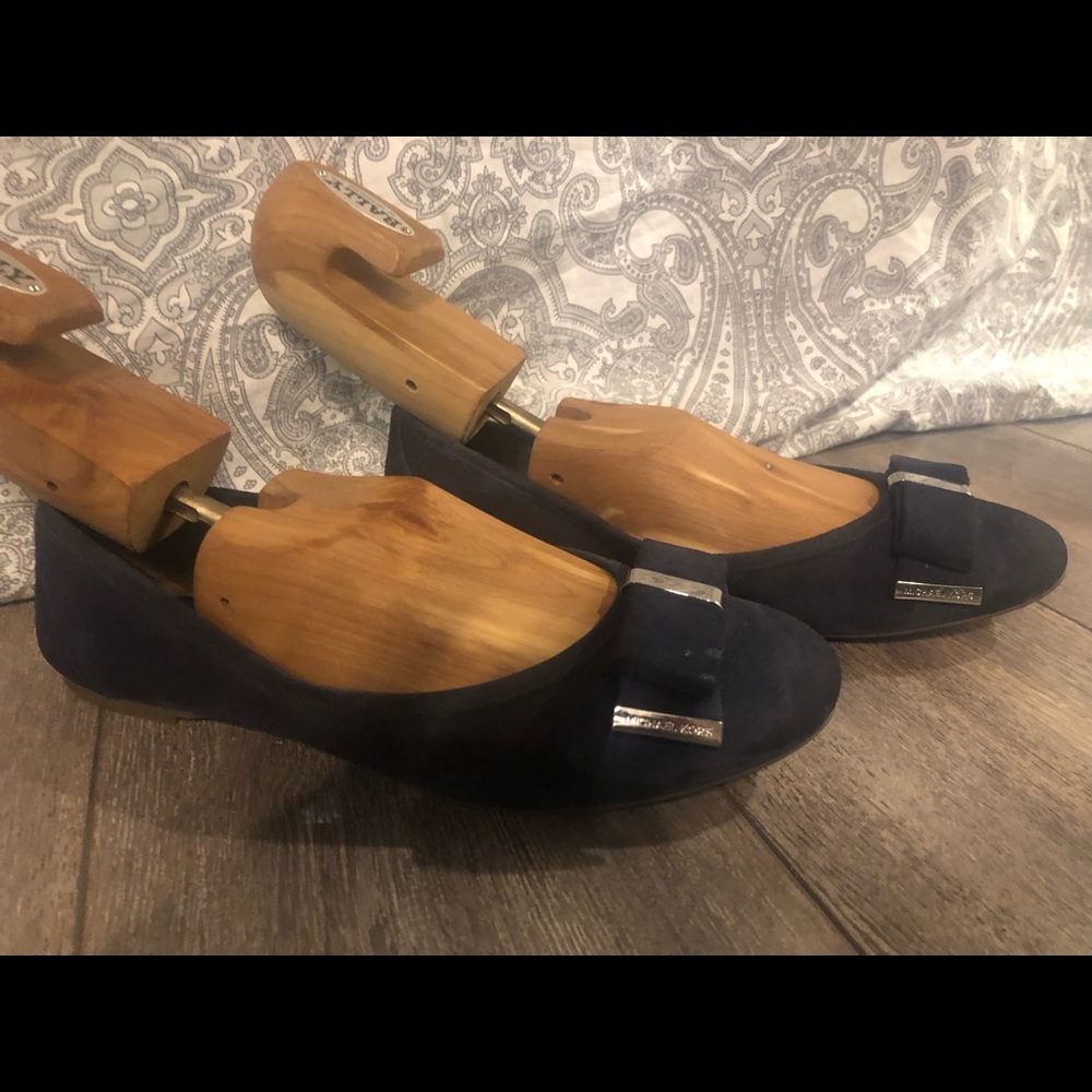 Michael kors blue flats